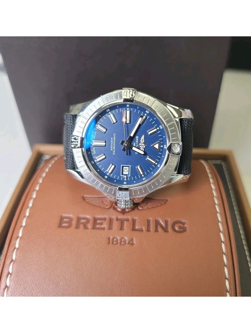 Breitling Avenger Automatic 43 Blue A17318101C1X1 Box, Booklet and Card. MINT